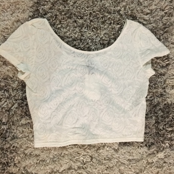 Crop tops - Picture 4 of 8